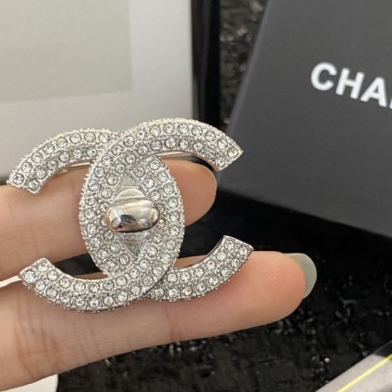 CHANEL Chanel fashion sensitive 2024SS brooch CHANEL Chanel fashion sensitive 2024SS brooch