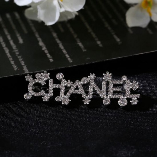CHANEL This spring/summer featured tops 2024SS brooch CHANEL This spring/summer featured tops 2024SS brooch
