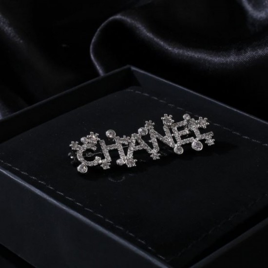 CHANEL This spring/summer featured tops 2024SS brooch CHANEL This spring/summer featured tops 2024SS brooch