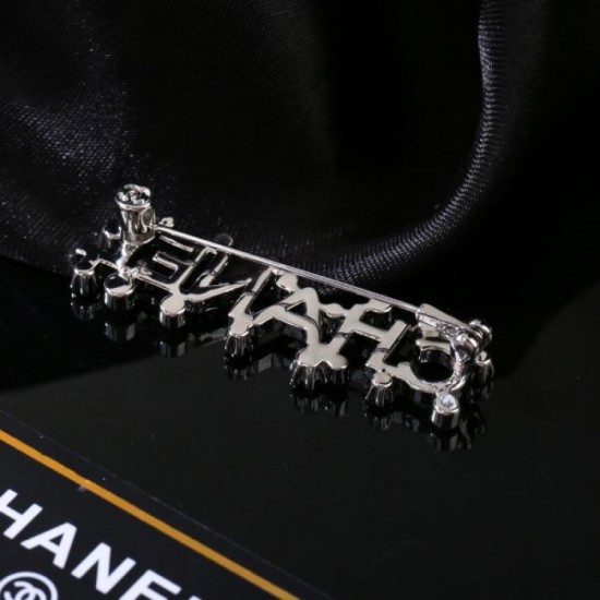 CHANEL This spring/summer featured tops 2024SS brooch CHANEL This spring/summer featured tops 2024SS brooch