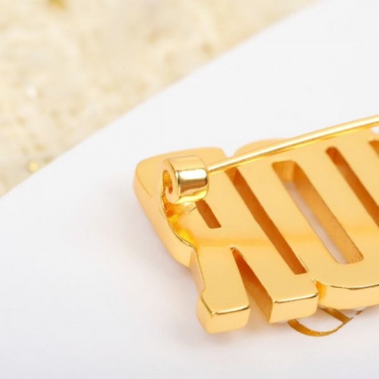 Recommended items needed for spring and summer 2024SS Brooch DIOR Recommended items needed for spring and summer 2024SS Brooch DIOR
