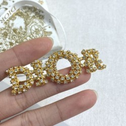 Casual yet highly sensitive 2024SS brooch DIOR