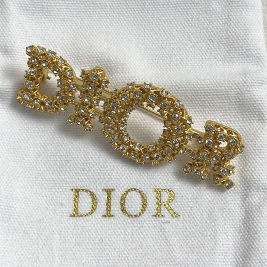 Casual yet highly sensitive 2024SS brooch DIOR Casual yet highly sensitive 2024SS brooch DIOR