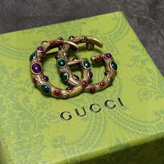 Brand new product that I can't wait for summer 2024SS brooch GUCCI Gucci Brand new product that I can't wait for summer 2024SS brooch GUCCI Gucci
