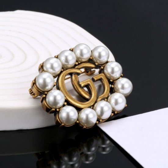 GUCCI Gucci Ahead of this year's trends 2024SS brooch GUCCI Gucci Ahead of this year's trends 2024SS brooch