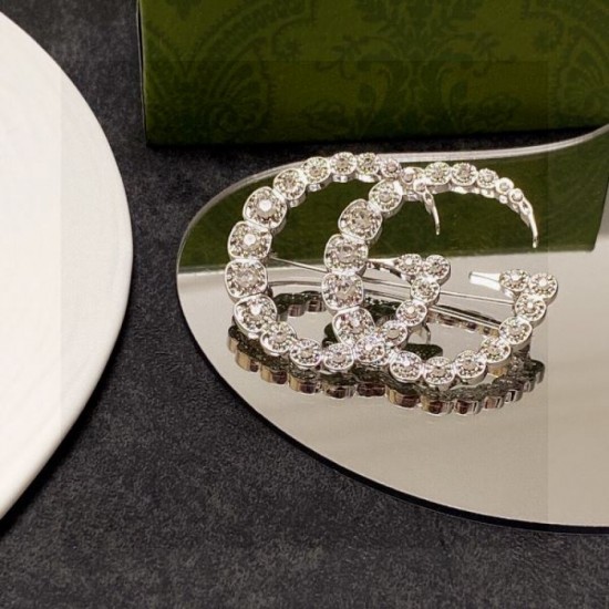 GUCCI Gucci Compatible and definitely recommended 2024SS brooch GUCCI Gucci Compatible and definitely recommended 2024SS brooch