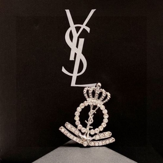 YSL Yves Saint Laurent 2024SS Brooch with an emphasis on looseness and comfort YSL Yves Saint Laurent 2024SS Brooch with an emphasis on looseness and comfort