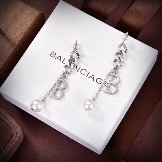2024SS BALENCIAGA Balenciaga earrings A new masterpiece with high demand 2024SS BALENCIAGA Balenciaga earrings A new masterpiece with high demand