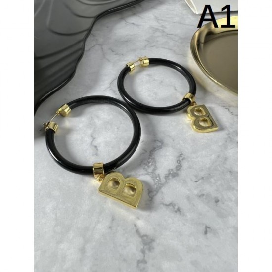 2024SS BALENCIAGA Balenciaga earrings are gaining attention now. 2024SS BALENCIAGA Balenciaga earrings are gaining attention now.