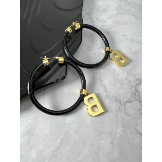 2024SS BALENCIAGA Balenciaga earrings are gaining attention now. 2024SS BALENCIAGA Balenciaga earrings are gaining attention now.