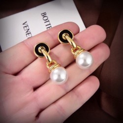 BOTTEGA VENETA Bottega Veneta overseas popular 2024SS earrings