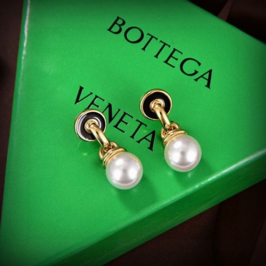 BOTTEGA VENETA Bottega Veneta overseas popular 2024SS earrings BOTTEGA VENETA Bottega Veneta overseas popular 2024SS earrings