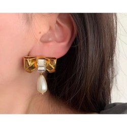 2024SS earrings CELINE for new casual coordination