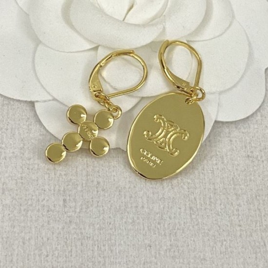 New Spring/Summer 2024SS earrings CELINE with great local prices New Spring/Summer 2024SS earrings CELINE with great local prices
