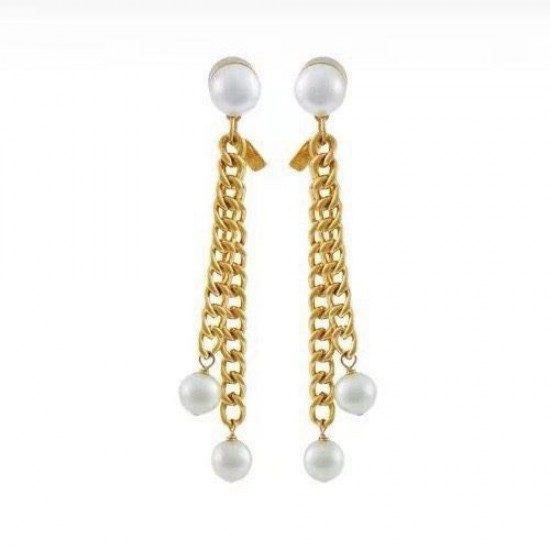 Very popular model in Japan 2024SS earrings CELINE Very popular model in Japan 2024SS earrings CELINE