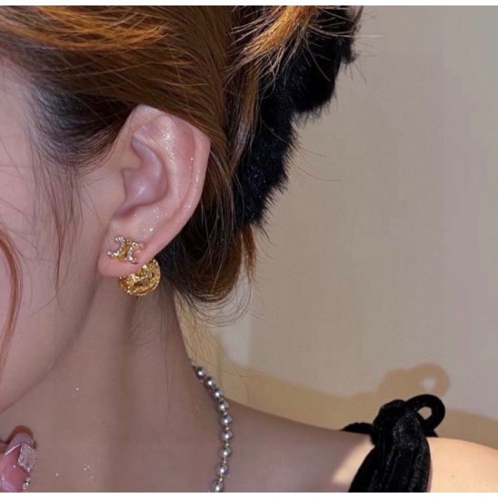 Stylish atmosphere 2024SS earrings CELINE Stylish atmosphere 2024SS earrings CELINE