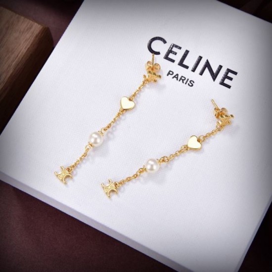Popular item even after years of use 2024SS earrings CELINE Popular item even after years of use 2024SS earrings CELINE