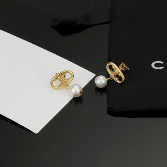 New 2024SS earrings that are soft and comfortable to wear CELINE New 2024SS earrings that are soft and comfortable to wear CELINE