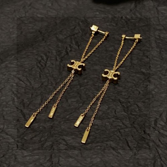 2024SS CELINE Celine earrings continue to be popular items 2024SS CELINE Celine earrings continue to be popular items
