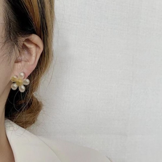 Last Spring/Summer Collection 2024SS Earrings CHANEL CHANEL Last Spring/Summer Collection 2024SS Earrings CHANEL CHANEL