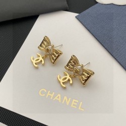 2024SS earrings CHANEL that will make you look stylish