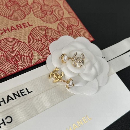 Enjoy trendy coordination 2024SS earrings CHANEL CHANEL Enjoy trendy coordination 2024SS earrings CHANEL CHANEL