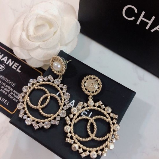 2024SS earrings with high fashion sensitivity CHANEL 2024SS earrings with high fashion sensitivity CHANEL