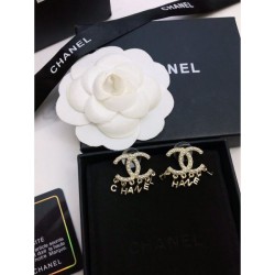 2024SS earrings that have a presence every season CHANEL