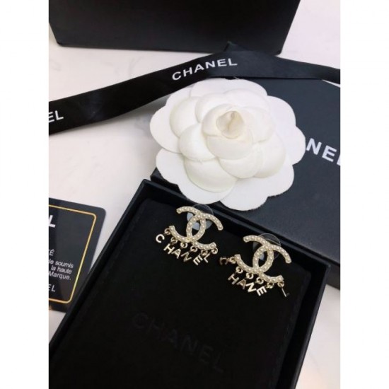 2024SS earrings that have a presence every season CHANEL 2024SS earrings that have a presence every season CHANEL