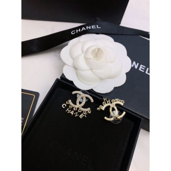 2024SS earrings that have a presence every season CHANEL 2024SS earrings that have a presence every season CHANEL