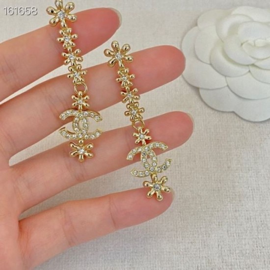 Rare! Limited to stores 2024SS earrings CHANEL CHANEL Rare! Limited to stores 2024SS earrings CHANEL CHANEL