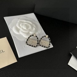 Most popular product 2024SS earrings CHANEL