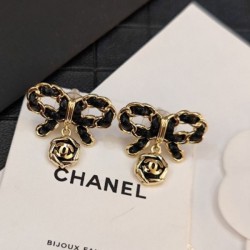 New 2024SS earrings that are extremely popular CHANEL