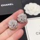 Continuing trends in spring and summer 2024SS earrings CHANEL Continuing trends in spring and summer 2024SS earrings CHANEL