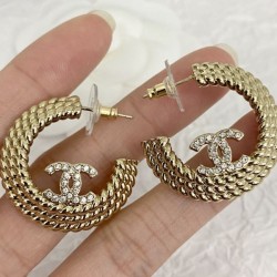 Wonderful summer staple item 2024SS earrings CHANEL