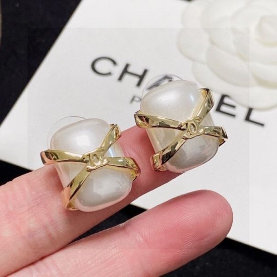 Great for the upcoming season 2024SS earrings CHANEL CHANEL Great for the upcoming season 2024SS earrings CHANEL CHANEL