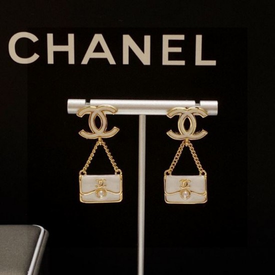 Popular new items for this summer 2024SS earrings CHANEL CHANEL Popular new items for this summer 2024SS earrings CHANEL CHANEL