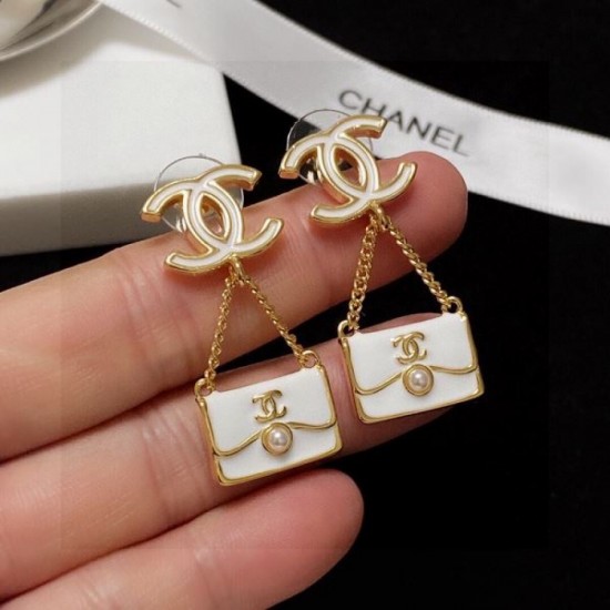 Popular new items for this summer 2024SS earrings CHANEL CHANEL Popular new items for this summer 2024SS earrings CHANEL CHANEL