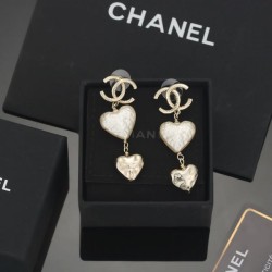 Summer new item 2024SS earrings CHANEL which is in short supply