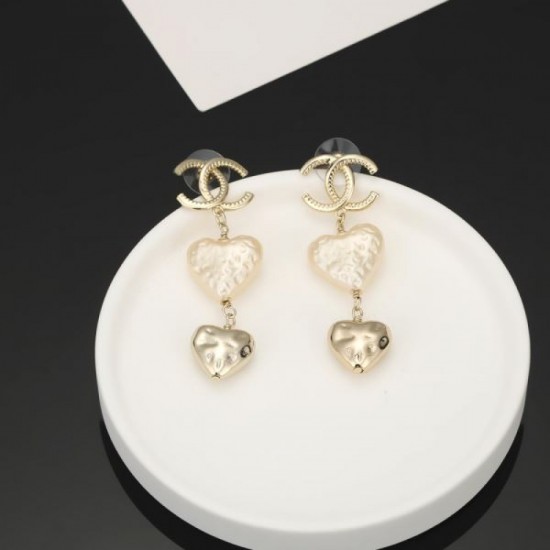 Summer new item 2024SS earrings CHANEL which is in short supply Summer new item 2024SS earrings CHANEL which is in short supply
