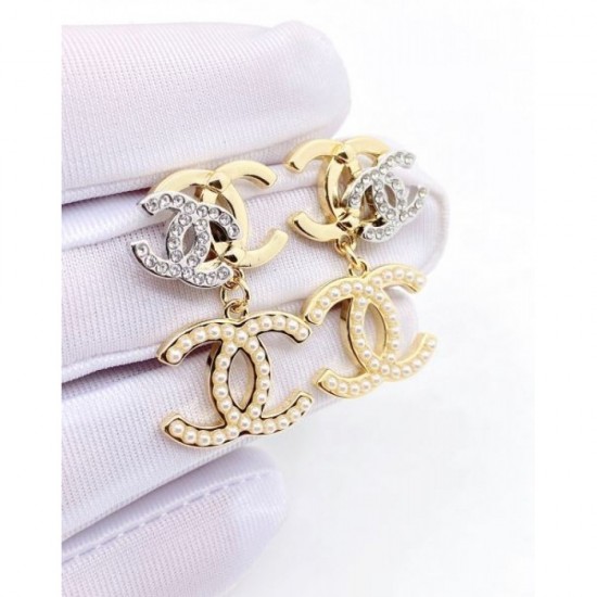 Not-to-be-missed summer items 2024SS earrings CHANEL CHANEL Not-to-be-missed summer items 2024SS earrings CHANEL CHANEL