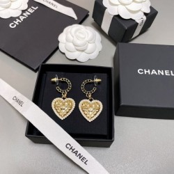 2024SS CHANEL CHANEL earrings A unique item that will become the main character