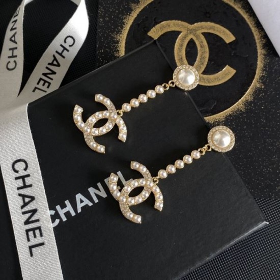 2024SS CHANEL CHANEL earrings You can feel the latest trends 2024SS CHANEL CHANEL earrings You can feel the latest trends