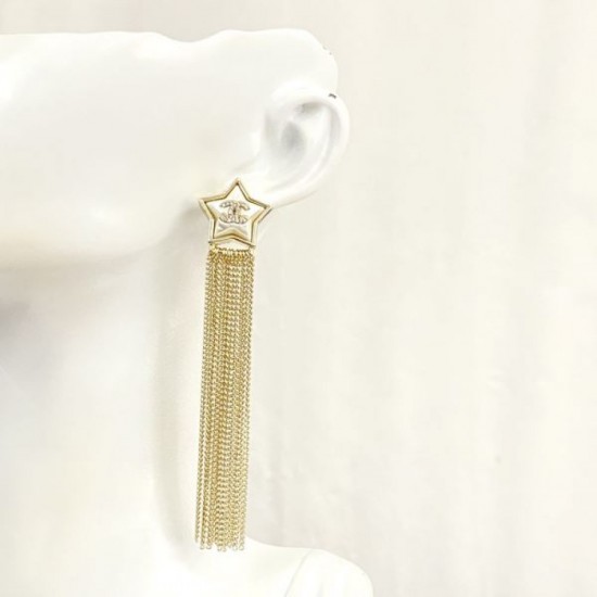 2024SS CHANEL Chanel earrings nice design not in stock brand 2024SS CHANEL Chanel earrings nice design not in stock brand