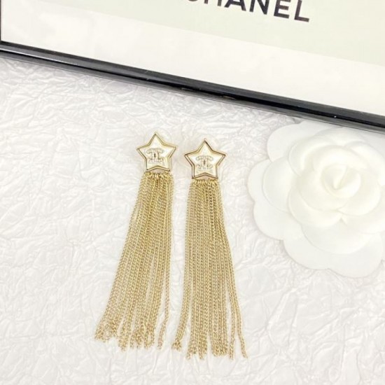 2024SS CHANEL Chanel earrings nice design not in stock brand 2024SS CHANEL Chanel earrings nice design not in stock brand