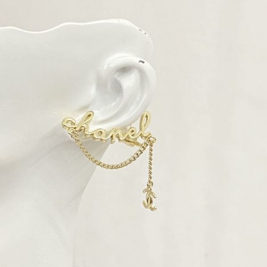 2024SS CHANEL Chanel earrings new this season! Adults are also welcome! 2024SS CHANEL Chanel earrings new this season! Adults are also welcome!