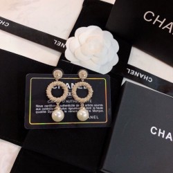 2024SS CHANEL Chanel earrings This season's hottest trends