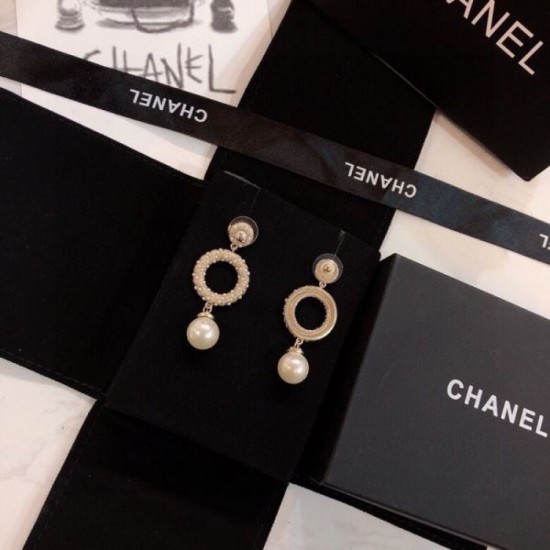2024SS CHANEL Chanel earrings This season's hottest trends 2024SS CHANEL Chanel earrings This season's hottest trends