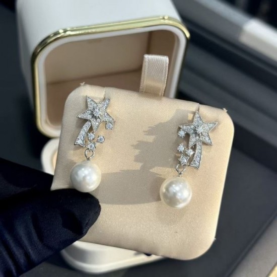 CHANEL Limited quantity miraculous arrival 2024SS earrings CHANEL Limited quantity miraculous arrival 2024SS earrings