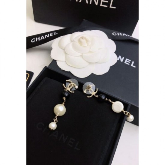 CHANEL New limited edition 2024SS earrings CHANEL New limited edition 2024SS earrings